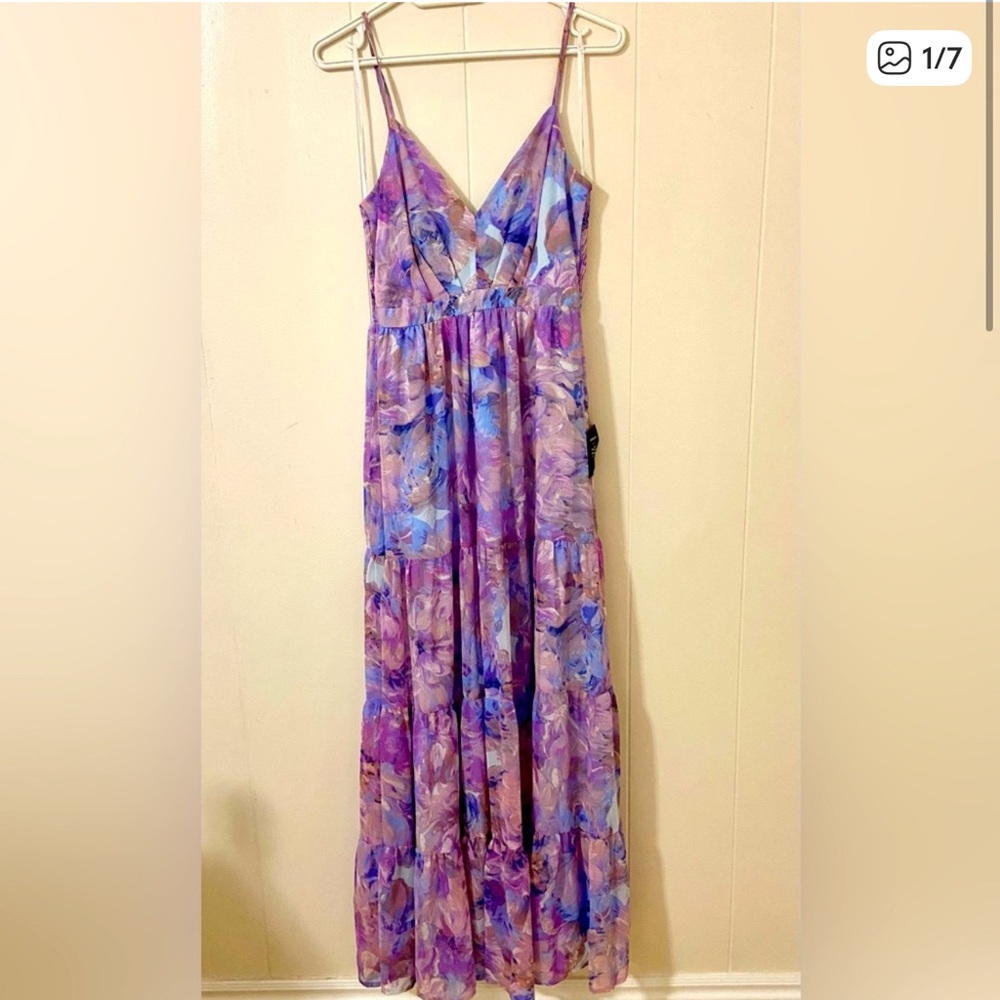 🌸 Lulus Summer Dress